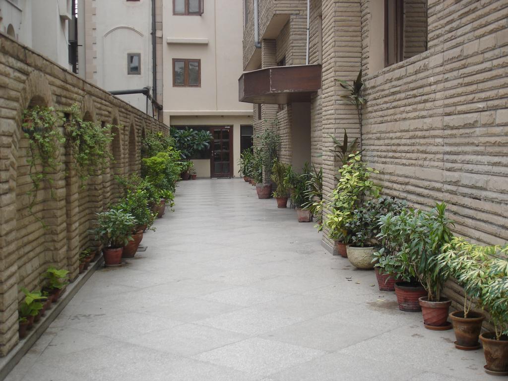 J'S Inn New Delhi Ngoại thất bức ảnh