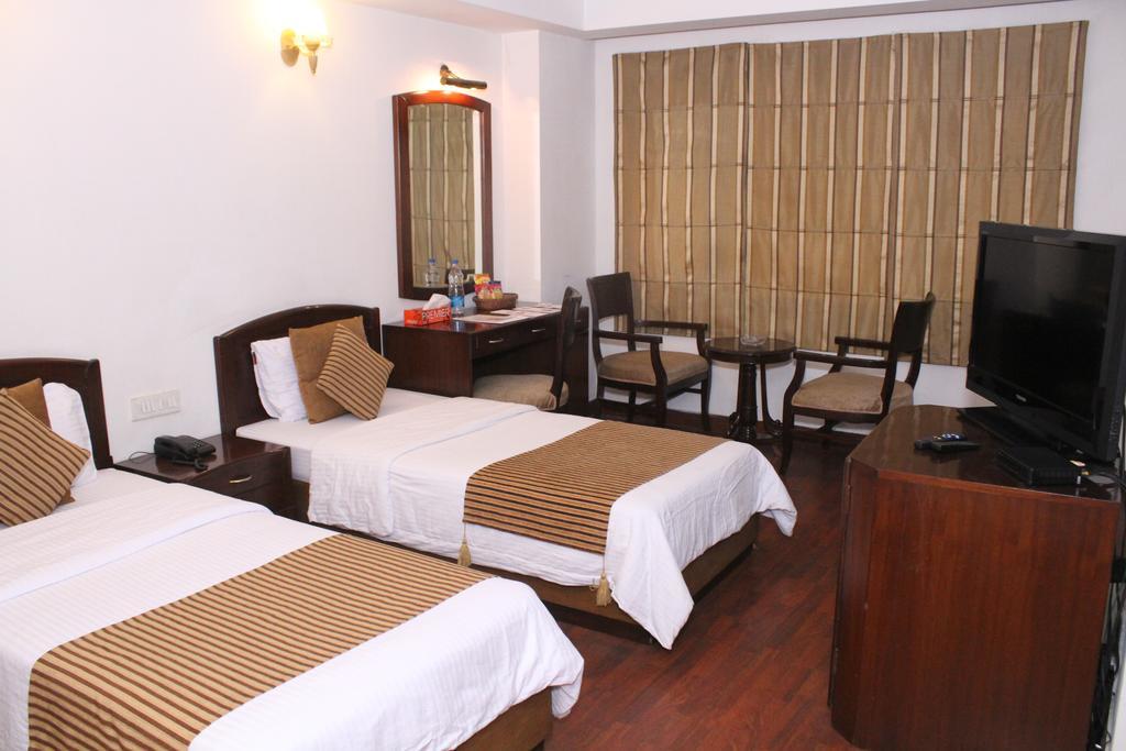 J'S Inn New Delhi Ngoại thất bức ảnh